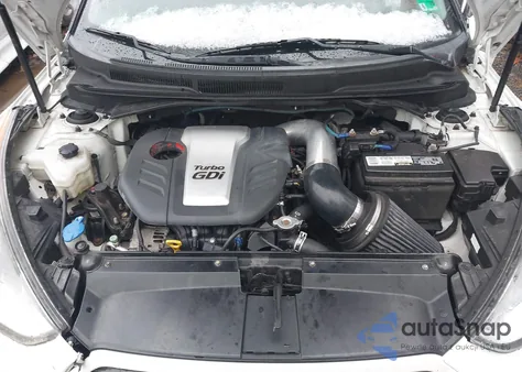 2015 Hyundai Veloster Turbo z USA, uszkodzony, nr VIN KMHTC6AE3FU233952